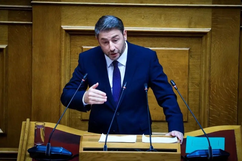 Ν.Ανδρουλάκης σε Κ.Μητσοτάκη: «Η τροπολογία για τον Άγνωστο Στρατιώτη είναι για να “τραβήξεις το αυτί” του Δένδια»