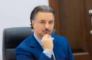 Αιφνιδιαστική επίσκεψη του γιου Χαφτάρ στον πρόεδρο της Ελληνικής Κοινότητας Βεγγάζης - «Δεν στρέφεται κατά της Ελλάδας η χθεσινή κίνηση»