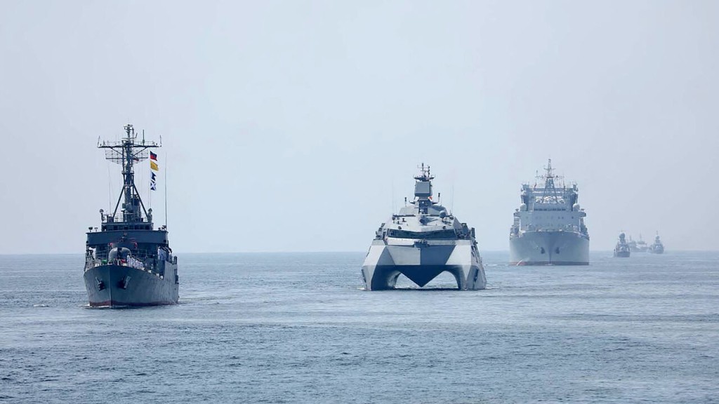 Το Ιράν ετοιμάζει ηχηρή απάντηση αν δεν ανοίξουν τα Στενά οι ΗΠΑ: «Ετοιμαστείτε για τον περίπλου της Αφρικής»